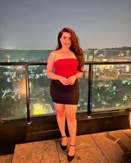Pooja Janrao feet photo 17