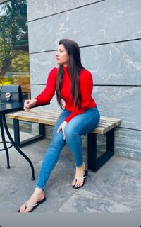 Pooja Janrao feet photo 1