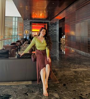 Pooja Janrao feet photo 3