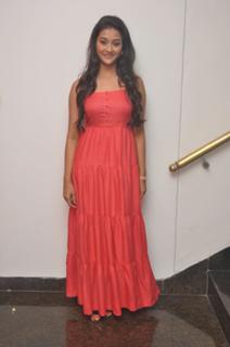 Pooja Jhaveri feet photo 1