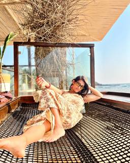 Pooja Jhaveri feet photo 12