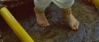 Pooja Umashankar feet photo 10
