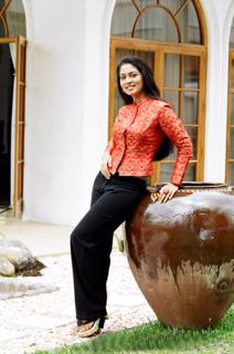 Pooja Umashankar feet photo 10