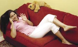 Pooja Umashankar feet photo 8