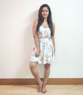 Poonam Bajwa feet photo 14