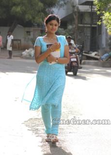 Poonam Bajwa feet photo 15