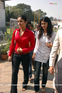 Poonam Bajwa feet photo 9