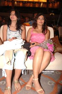 Poonam Bajwa feet photo 7