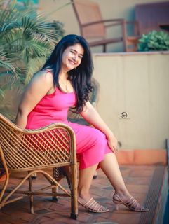 Poonam Bajwa feet photo 10