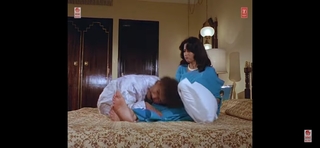 Poonam Dhillon feet photo 10