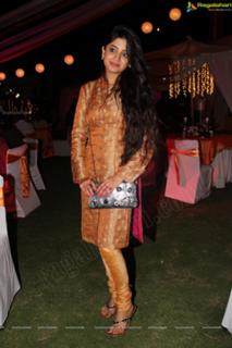 Poonam Kaur feet photo 4