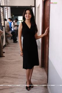 Poonam Kaur feet photo 6