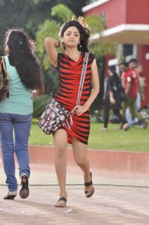 Poonam Kaur feet photo 4