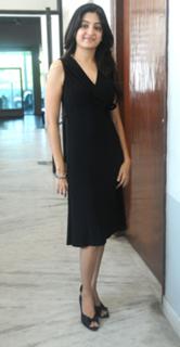 Poonam Kaur feet photo 6