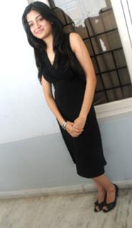 Poonam Kaur feet photo 5