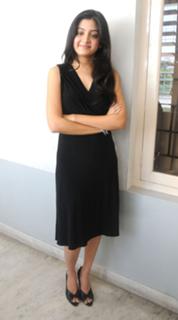 Poonam Kaur feet photo 4
