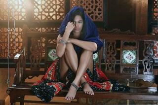 Poonam Pandey feet photo thumbnail