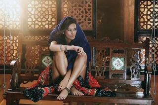 Poonam Pandey feet photo thumbnail