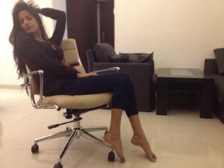Poonam Pandey feet photo thumbnail