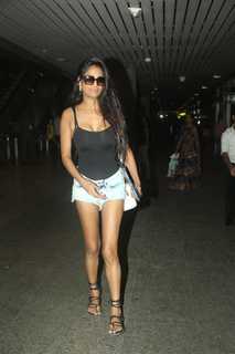 Poonam Pandey feet photo thumbnail