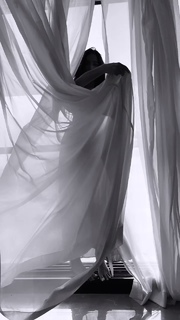 Poonam Pandey feet photo thumbnail