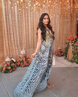 Poonam Pandey feet photo thumbnail