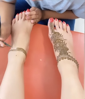 Poonam Yadav feet photo thumbnail