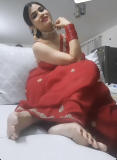 Poonam Yadav feet photo thumbnail