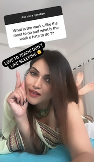 Poonam Yadav feet photo thumbnail
