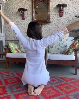 Poonam Yadav feet photo thumbnail