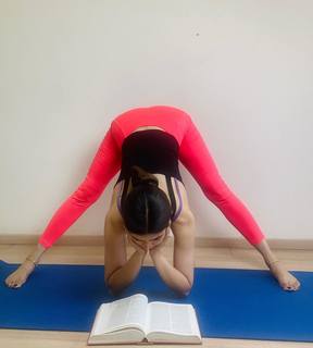 Poonam Yadav feet photo thumbnail