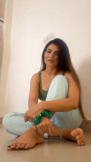Poonam Yadav feet photo thumbnail