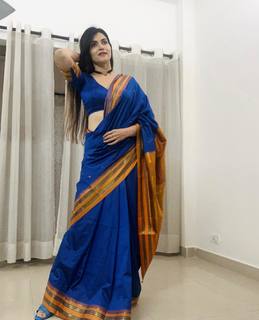 Poonam Yadav feet photo thumbnail