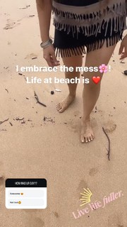 Poonam Yadav feet photo thumbnail