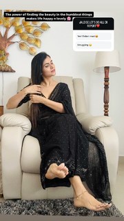 Poonam Yadav feet photo thumbnail