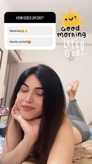 Poonam Yadav feet photo thumbnail