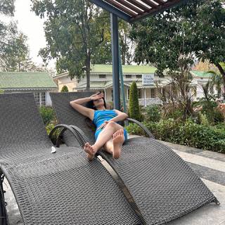 Poonam Yadav feet photo thumbnail