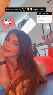 Poonam Yadav feet photo thumbnail