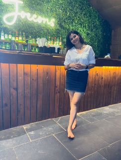 Poonam Yadav feet photo thumbnail