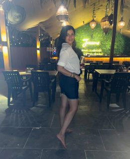 Poonam Yadav feet photo thumbnail