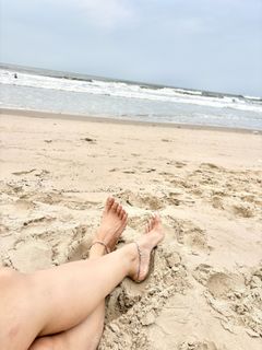 Poonam Yadav feet photo 17