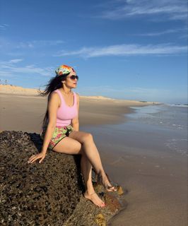 Poonam Yadav feet photo 13