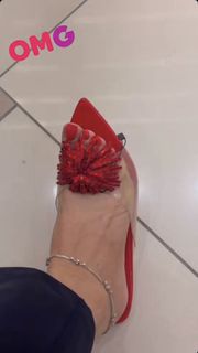 Poonam Yadav feet photo 3