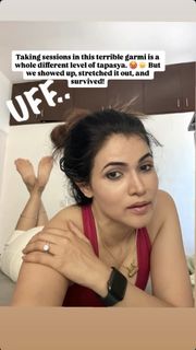 Poonam Yadav feet photo 19