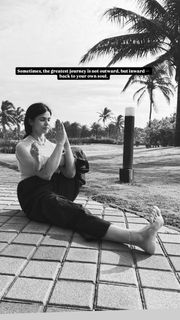 Poonam Yadav feet photo 20