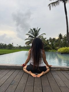 Poonam Yadav feet photo 11