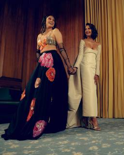 Poorna Jagannathan feet photo 8