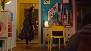 Poorna Jagannathan feet photo 9