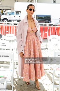 Poorna Jagannathan feet photo 1