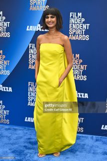 Poorna Jagannathan feet photo 7